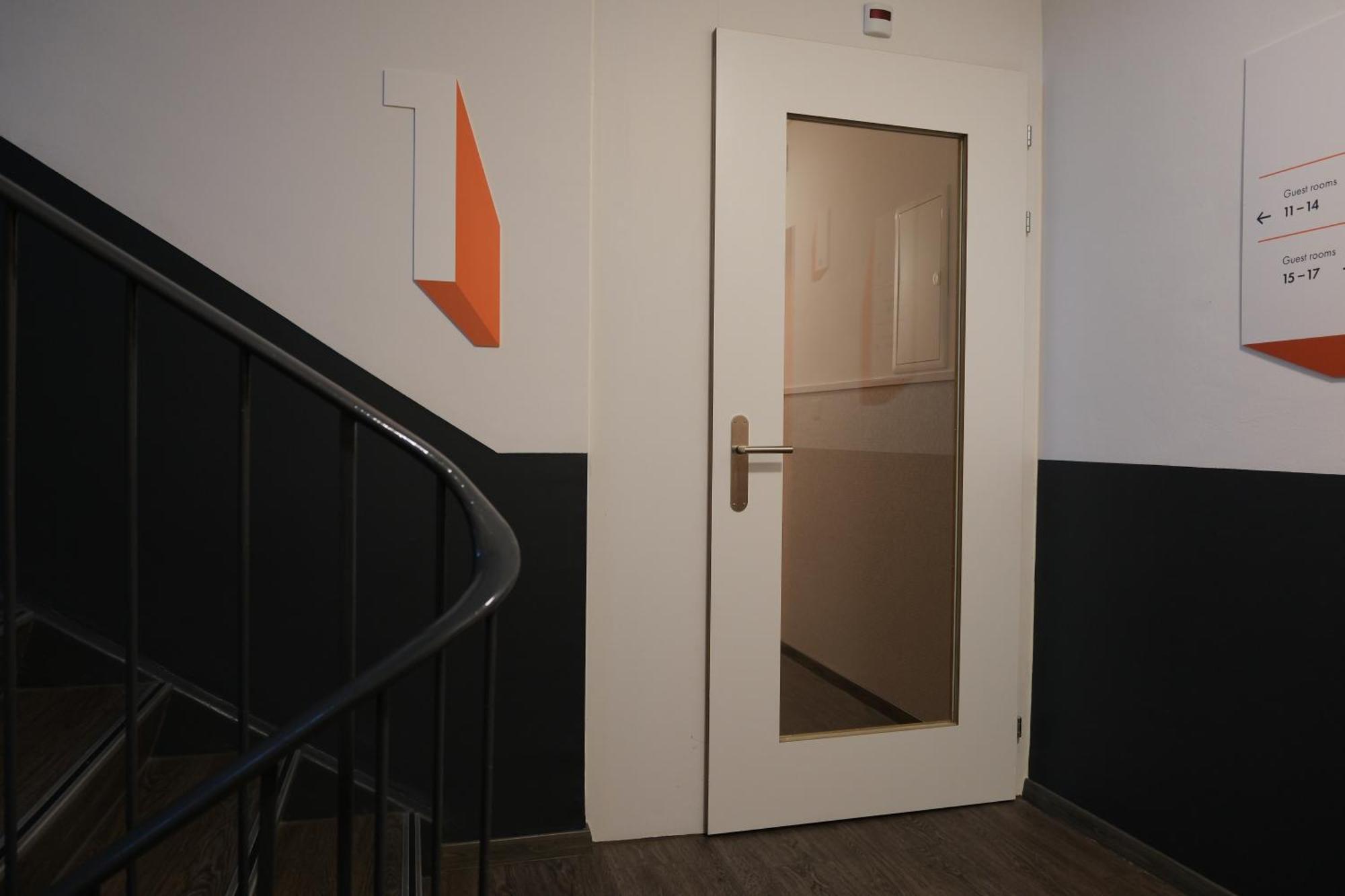 Easyhotel Zuerich Main Station מראה חיצוני תמונה
