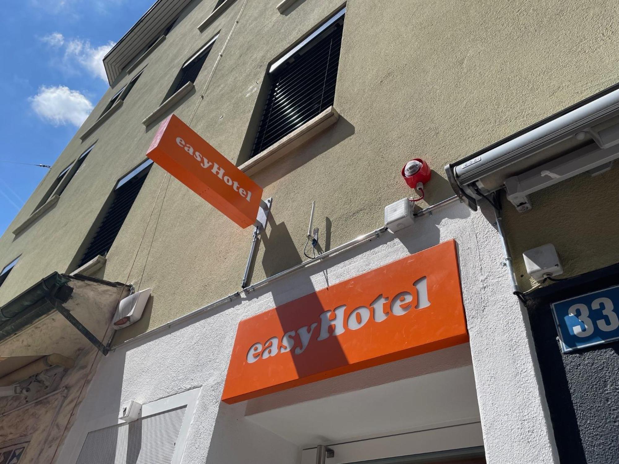 Easyhotel Zuerich Main Station מראה חיצוני תמונה