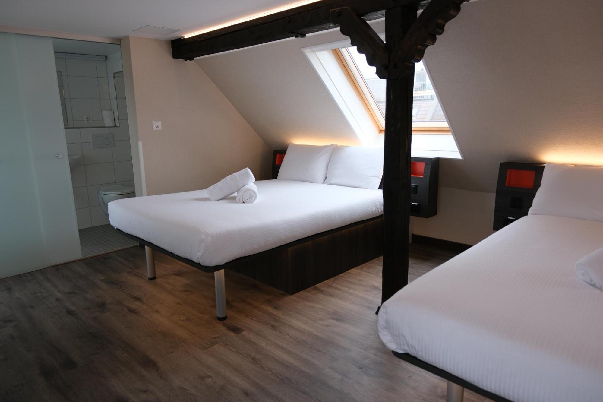 Easyhotel Zuerich Main Station מראה חיצוני תמונה